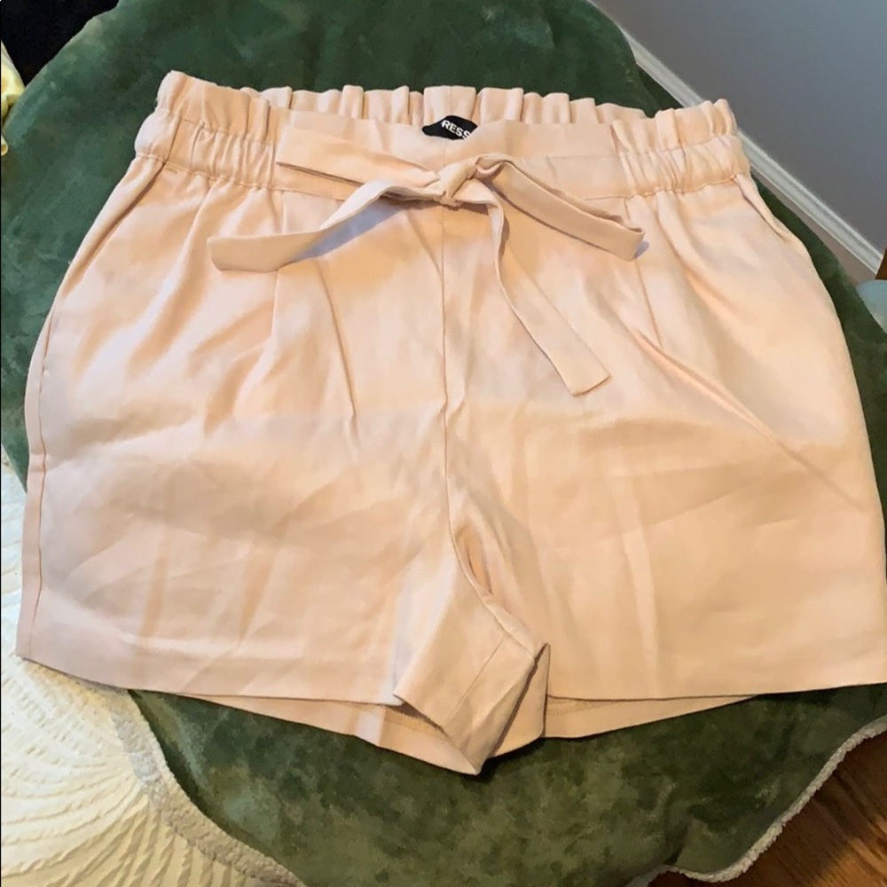 Express shortie high rise shorts with waist tie!